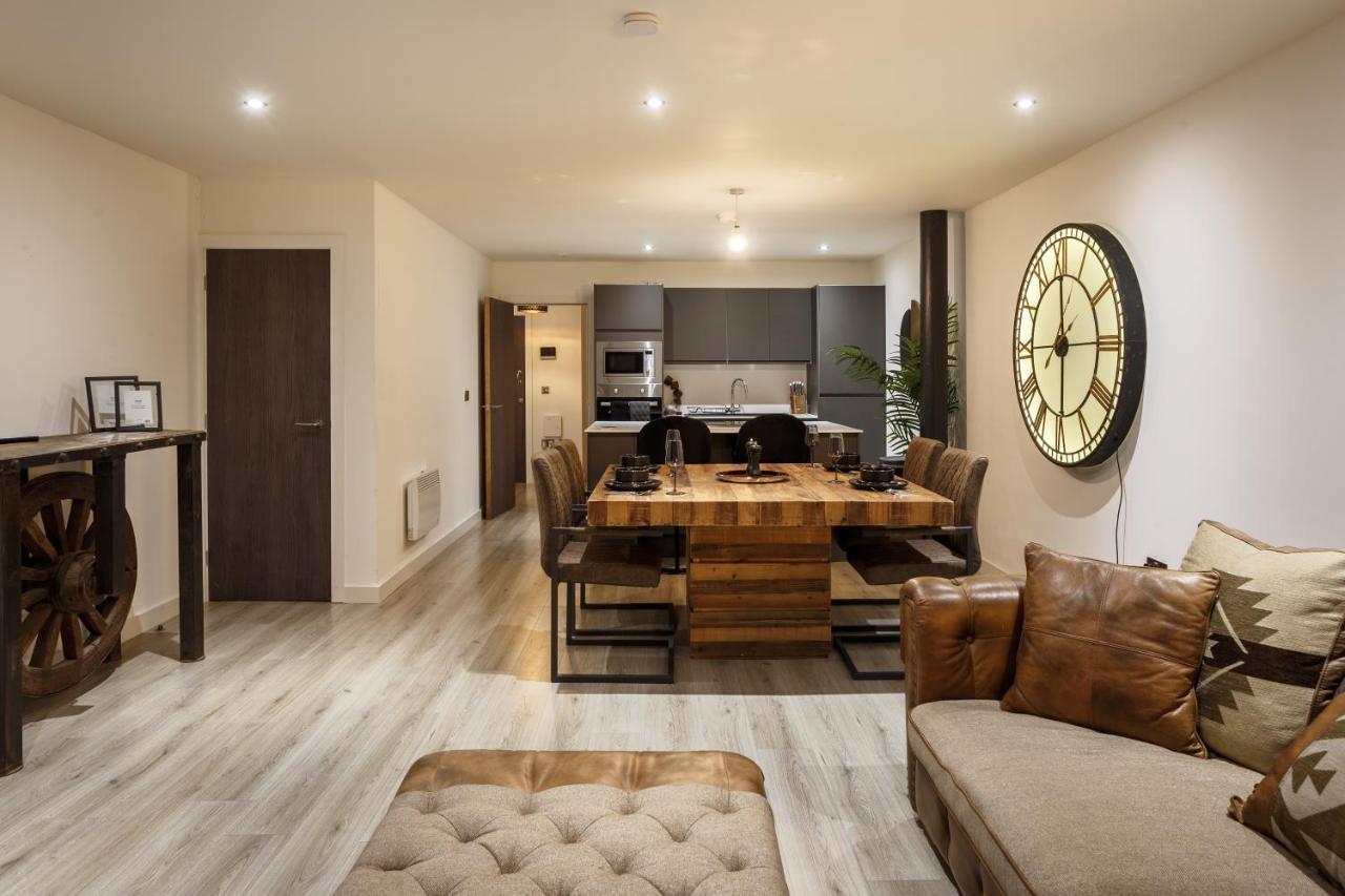 Stunning Designer Penthouse - 85